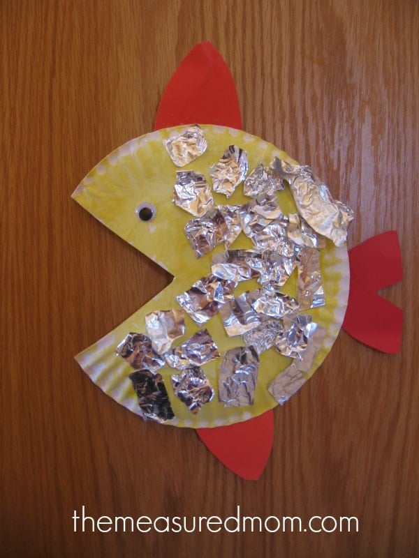 letter F paper plate foil fish