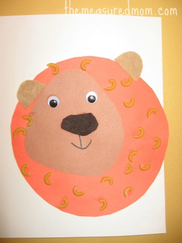 lion face pasta craft