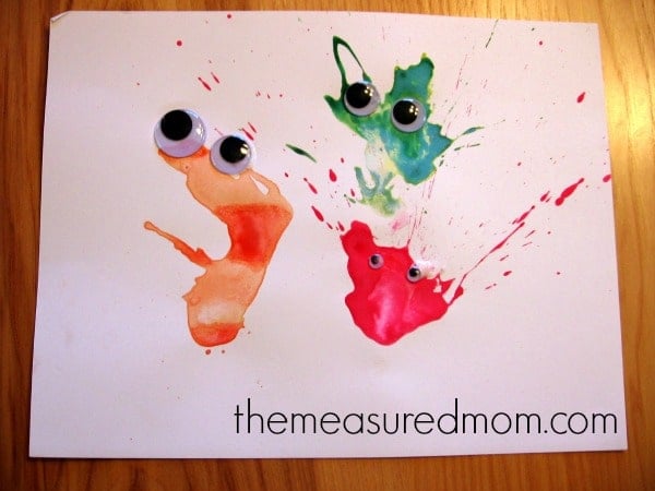 Need some letter M crafts for your preschool class? You'll find 11 ideas over at The Measured Mom!