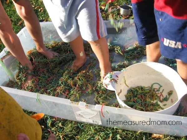 N is for noodles sensory play (12) - the measured mom