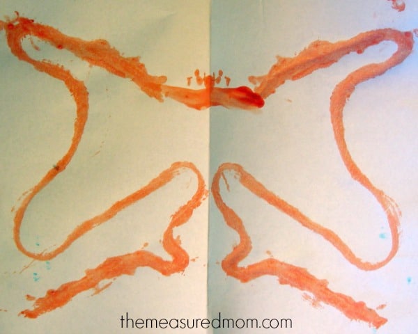 Find 7 creative letter Y crafts at The Measured Mom!