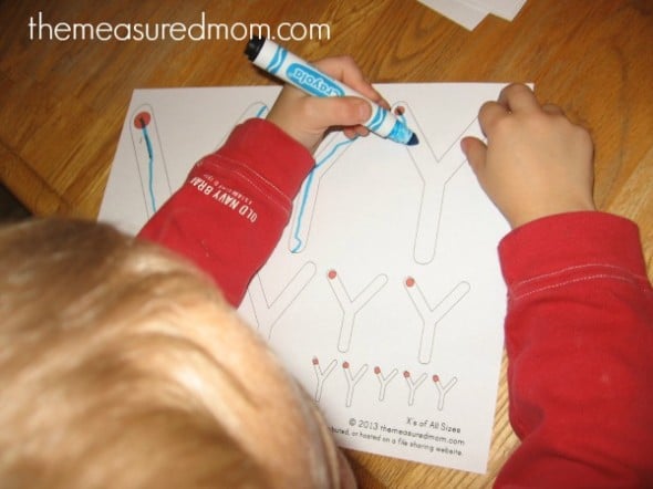 Looking for free handwriting worksheets? Have your preschooler trace letters in all sizes for some great beginning practice!