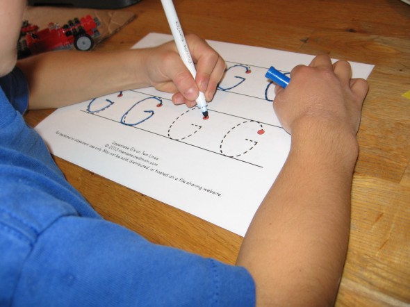 make letter G on level two page