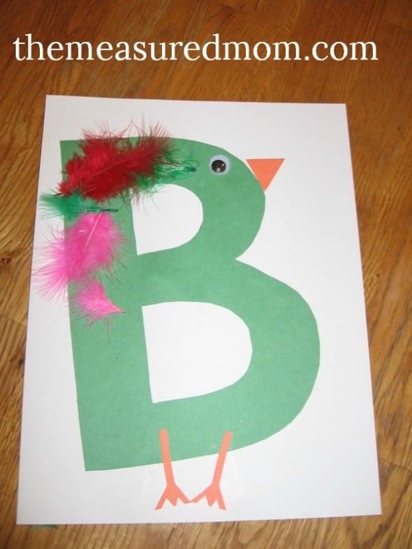 Check out this amazing collection of art projects for preschoolers! You'll find a lot of open ended activities in this group of projects for letter B.