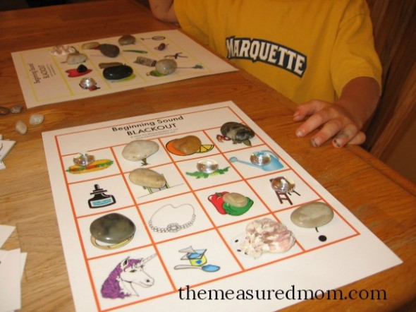 Looking for a free printable for teaching beginning sounds? My preschooler often asks to play this initial sound activity!