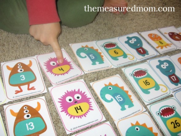 Make your own hundreds chart with these free monster number cards... and find other fun ways to use them! 