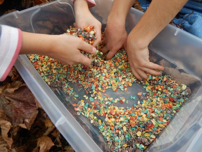 rainbow sensory play 4