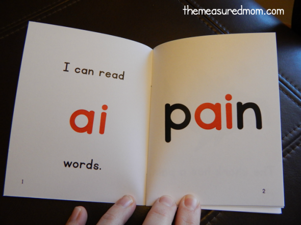 These free phonics printables will help your child practice reading ai and ay, igh, and -y words. My early reader loves these fun and colorful phonics books!