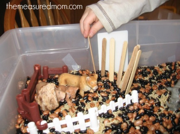 Looking for some fun sensory play ideas? We've got 26 -- one for each letter of the alphabet! 
