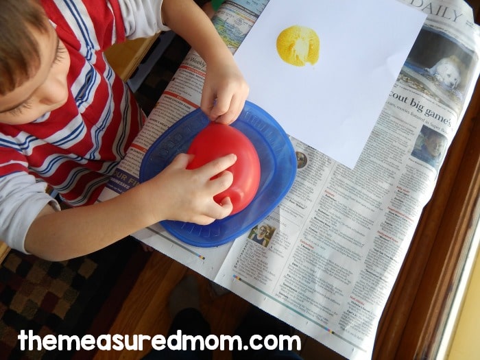 Looking for fun, hands-on letter B activities to do with your preschooler? We've got a ton! Free printables included!