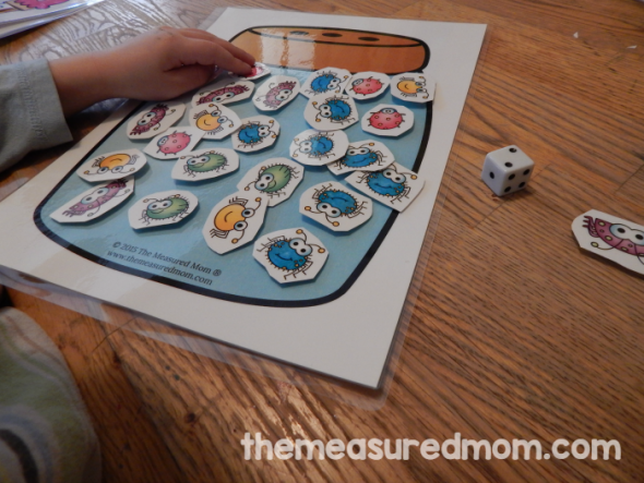 This bug math game is a fun spring counting activity. Great for a preschool insect theme, too! 