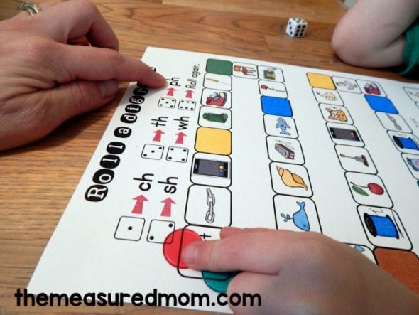 These five digraph games are great for teaching digraphs in kindergarten or first grade! 