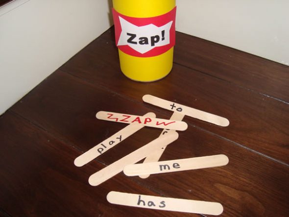 Looking for reading games for kids? You can make each of these 10 games in less than 15 minutes! 