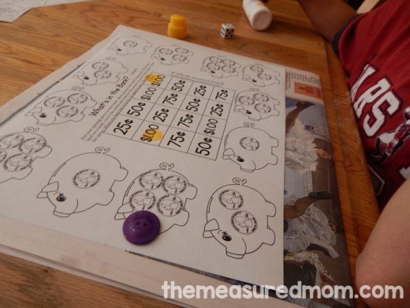 These counting coins activities are so versatile! For kids just learning to recognize coins all the way up to kids counting quarters, nickels, dimes, and pennies.