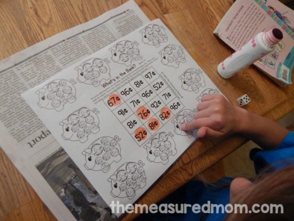 These counting coins activities are so versatile! For kids just learning to recognize coins all the way up to kids counting quarters, nickels, dimes, and pennies.