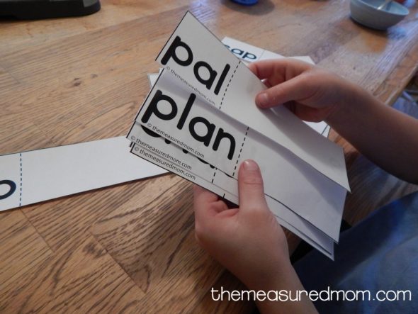 Learn to read a-e words with this free silent e activity that's quick and easy to prepare!