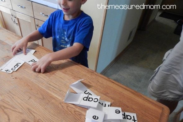 Learn to read a-e words with this free silent e activity that's quick and easy to prepare!