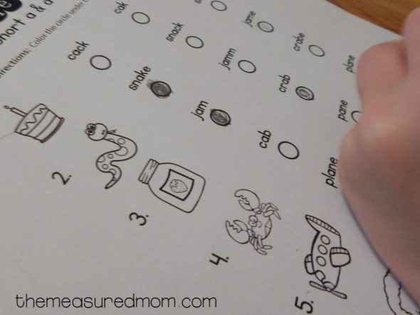 My kindergartner loved these silent e worksheets! Such a great assessment tool. 