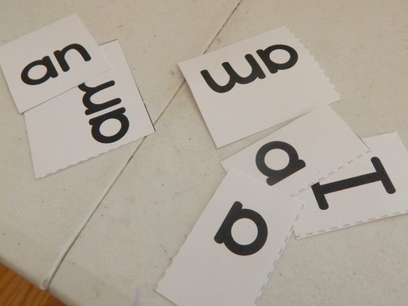 This free community helpers activity is just the thing for helping children learn concepts of print and basic sight words! 