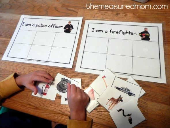 This free community helpers sorting activity is so much fun! It would be great to use with a community helpers theme in preschool or kindergarten.