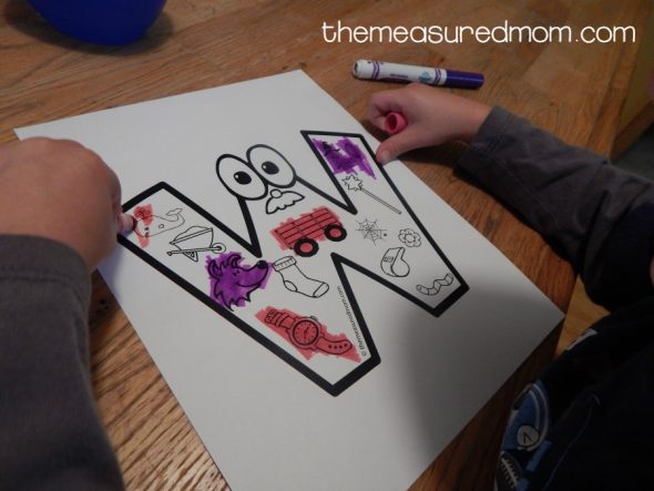 Check out this variety of fun and creative letter W activities for preschoolers!