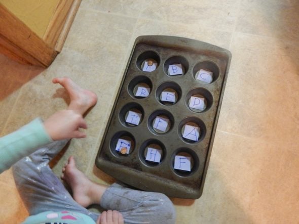 Can toddlers really learn the alphabet? Yes, when you make it simple and fun! Check out our letter F activities for 2 year olds.