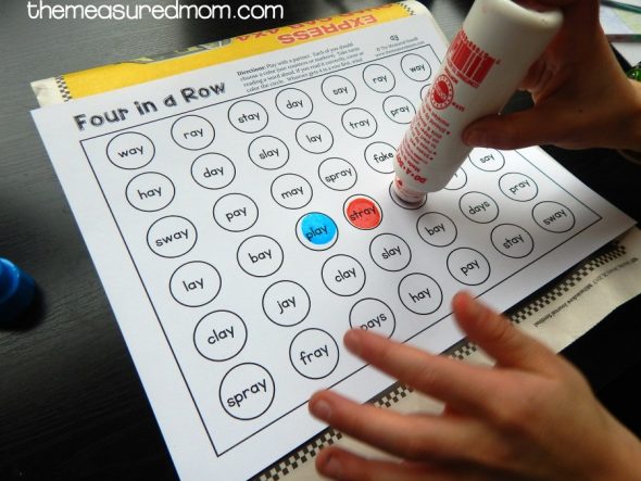 Download this set of three no prep games for reading ai and ay words!