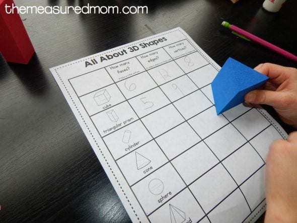 Download these free 3D shape worksheets!