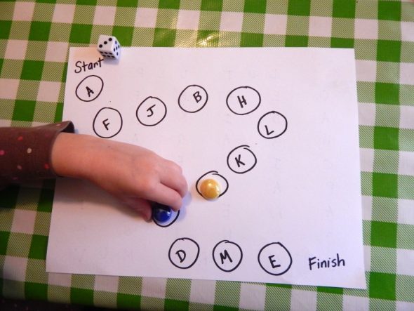 Check out this collection of simple letter V activities for 2-year-olds!
