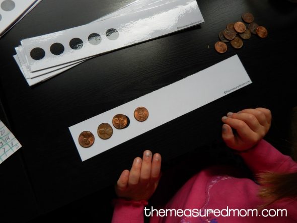 Looking for a fun, hands-on way to teach your preschooler to count to 10? Try our free printable counting strips! 
