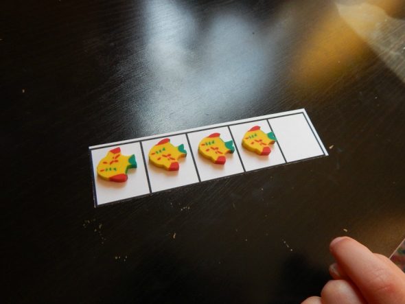Try these simple counting activities using five and ten frames! Grab the free printables, too!