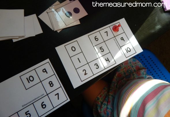 Get a set of simple count to 10 games for preschoolers. Just print and play!
