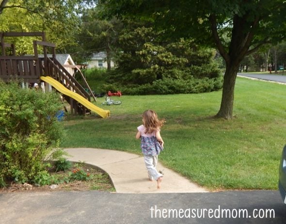 Learn letters and their sounds with these fun (and free!) alphabet action cards!