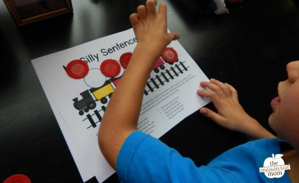 Download this free word awareness activity to help your learners count sentences in words.