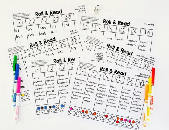 phonics centers roll and read